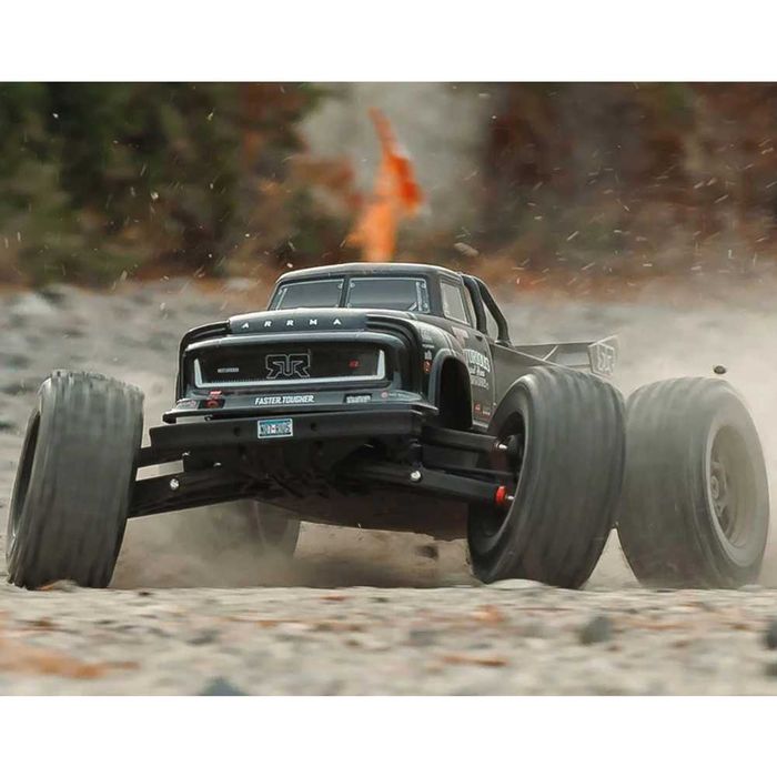 Arrma Notorious 6S BLX Brushless RTR 1/8 Monster Stunt Truck V6