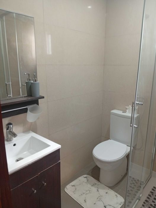 Quarto para estudantes em apartamento T4 na Prelada