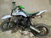 Pit bike 125cc .