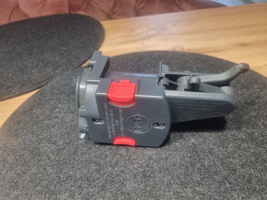 Zaparzacz do Ekspresu DeLonghi