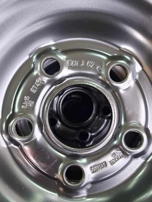 Koła zimowe  Toyota Yaris 4 Orginalne 185/65R 15