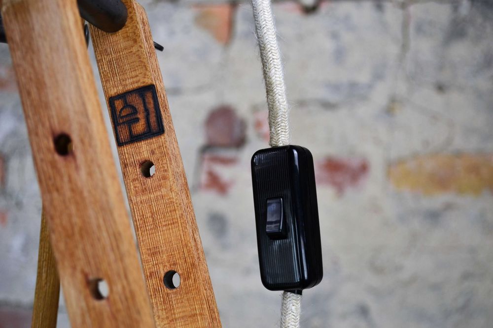 Rzemieślnicza lampa podłogowa na statywie LOFT GLAMOUR