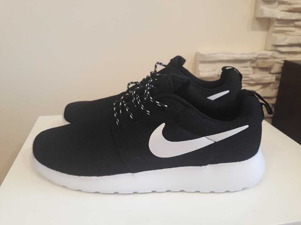 Nike Roshe Run buty rozm.40 (dł.wkł.25cm)