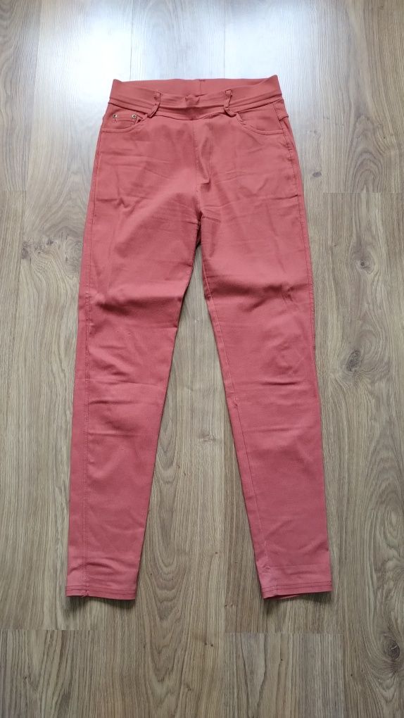 Materiałowe spodnie skinny ceglaste rozm. L 40
