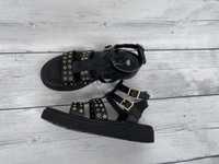 Новые босоножки Sandal Collection 33 размер ( по стельке 20 см)