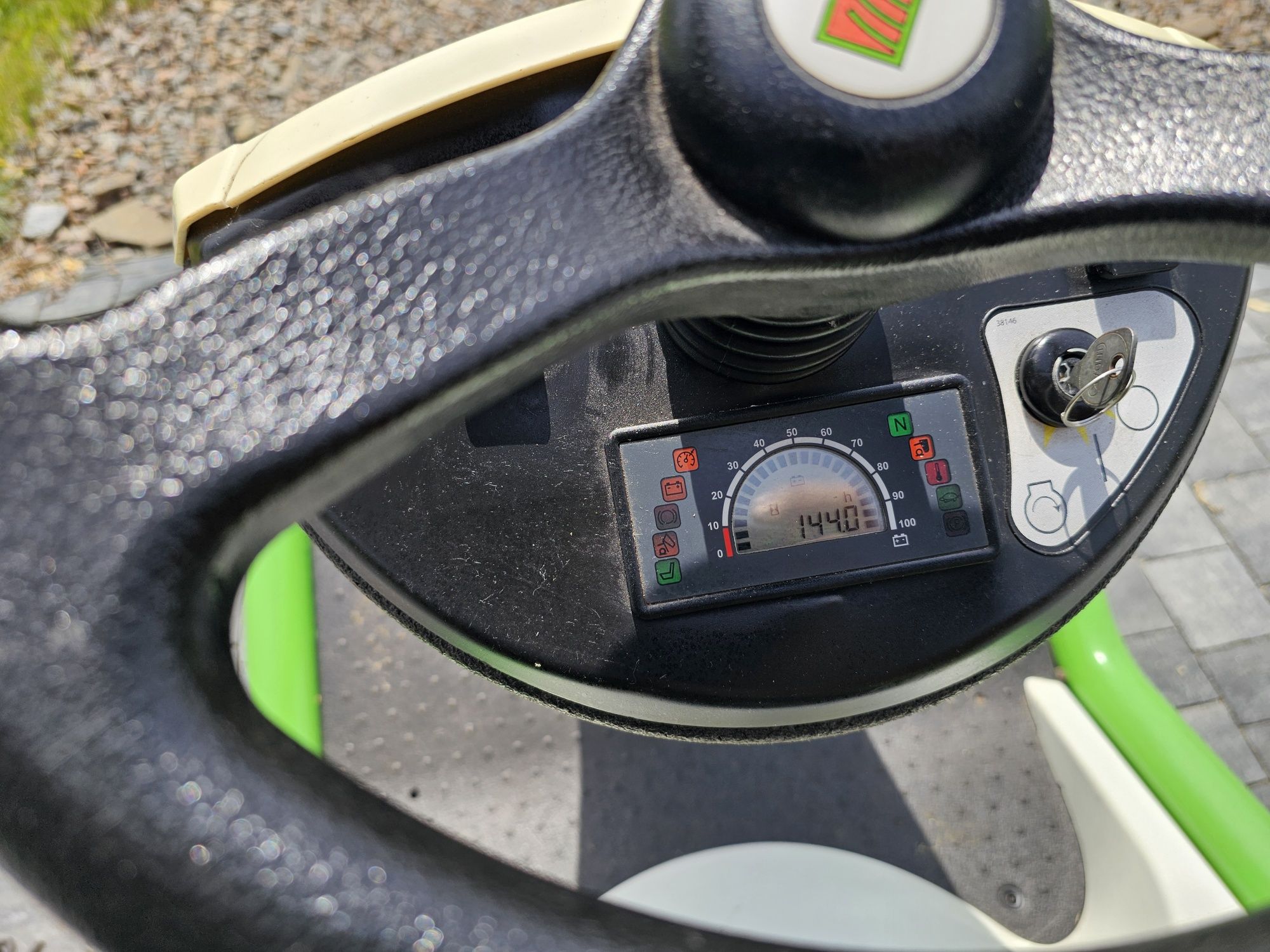 Traktorek kosiarka ETESIA bahia-elektric, profesjonalny 143godz! Igła!