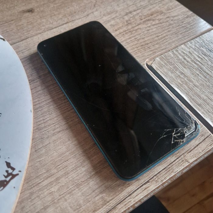 Sprzedam telefon polecam