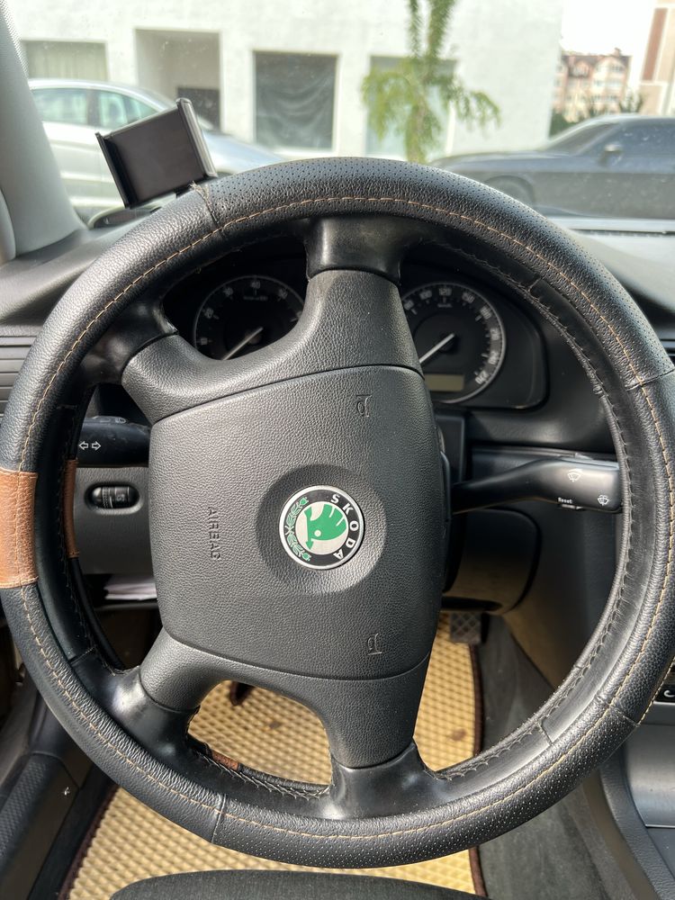 Skoda Superb 2007