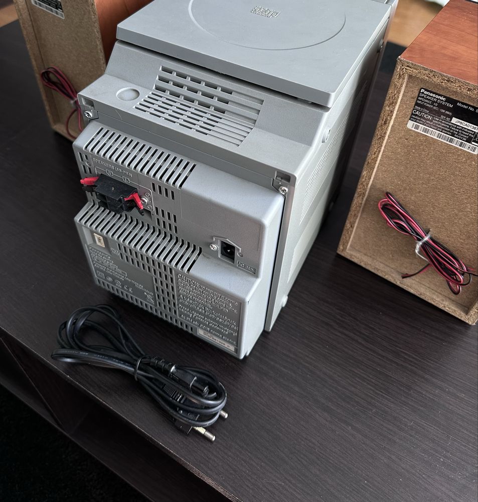 Panasonic SA-PM4 wieża + 2 głośniki + zasilacz