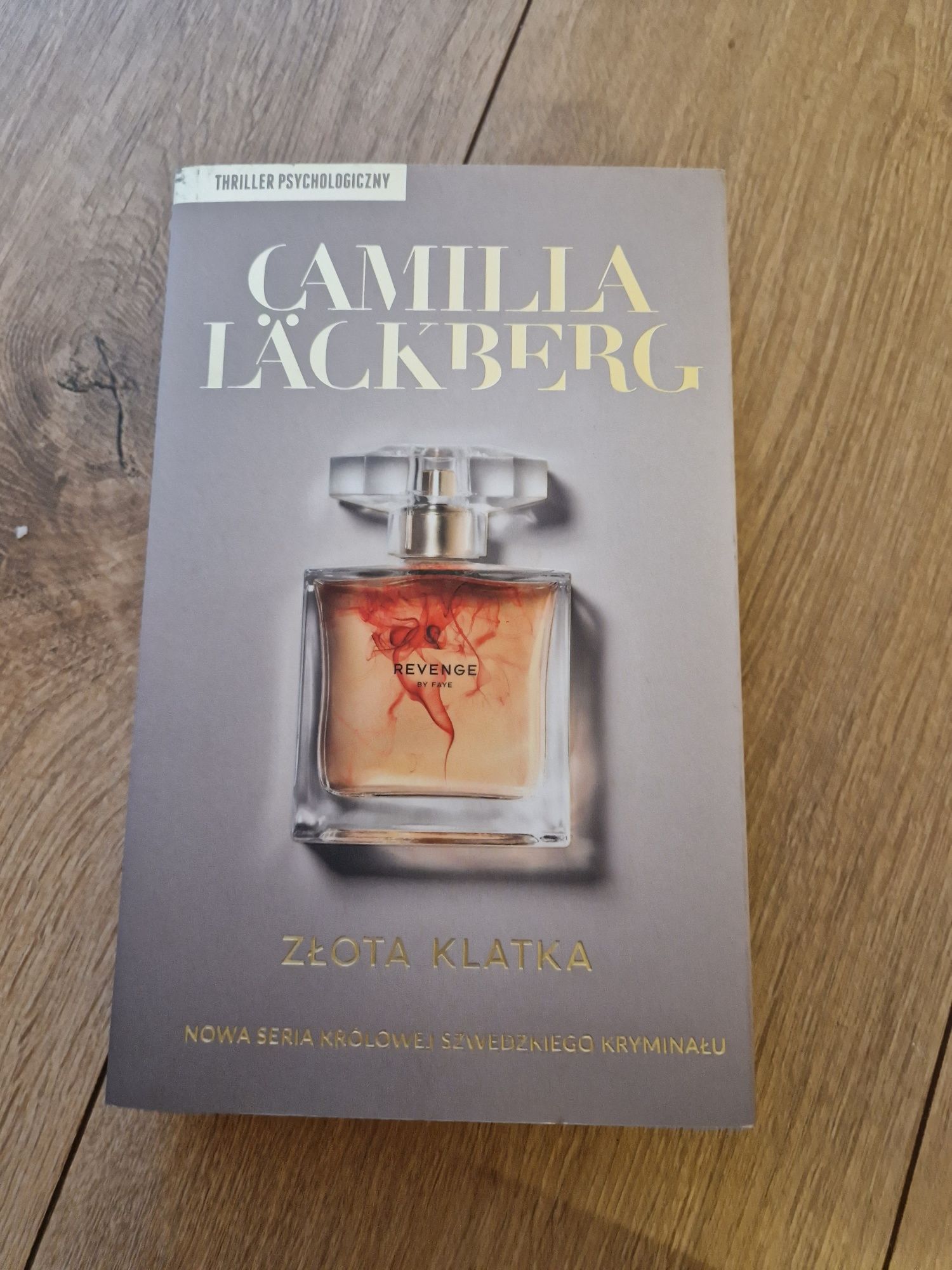 Camila Lackberg Złota klatka