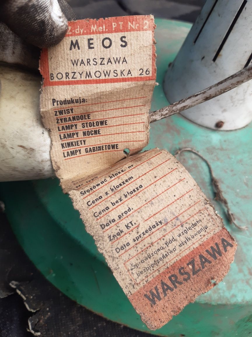 Zabytkowa lampa pokojowa