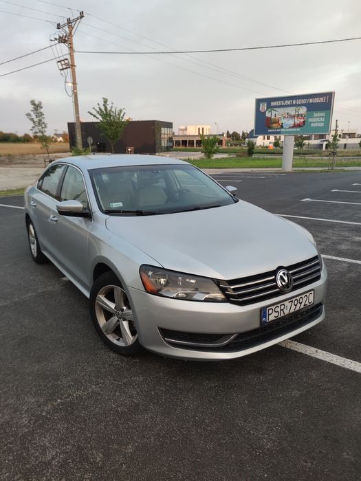VW Passat B7 sedan