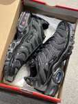 Nike Air Max Plus czarne oryginalne unisexTrampki R39