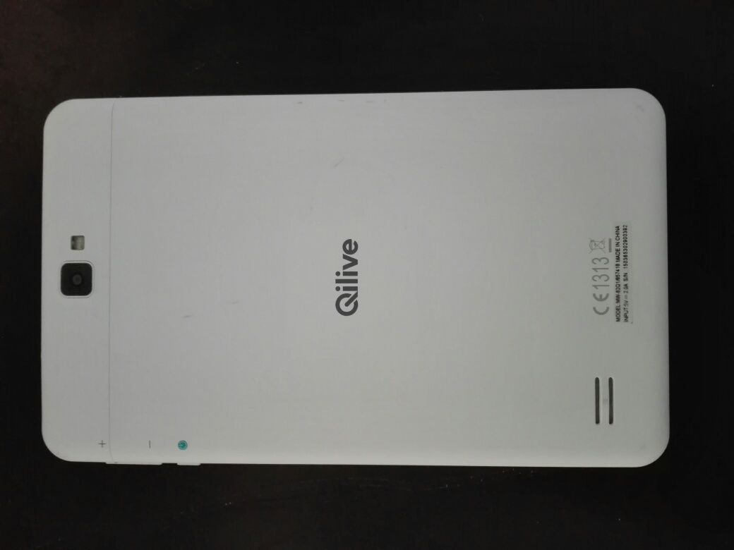 Tablet qilive branco para peças