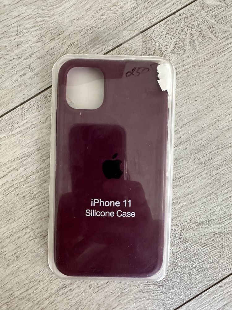 Чохол на iPhone 11