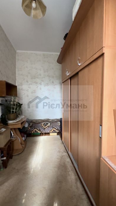 Продається 2-кімнатна квартира, р-н Осташівка