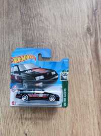 Hot Wheels '87 Ford Sierra Cosworth