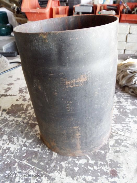 Rura spalinowa 0.25 m fi 180 stalowa czarna 2 mm