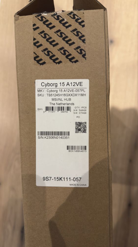 Laptop MSI Cyborg A12VE-057PL