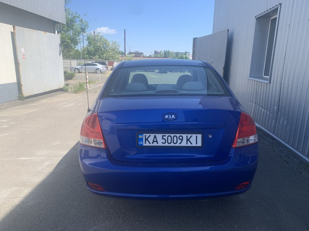 Kia Cerato 1.6 газ бензин 2008 год