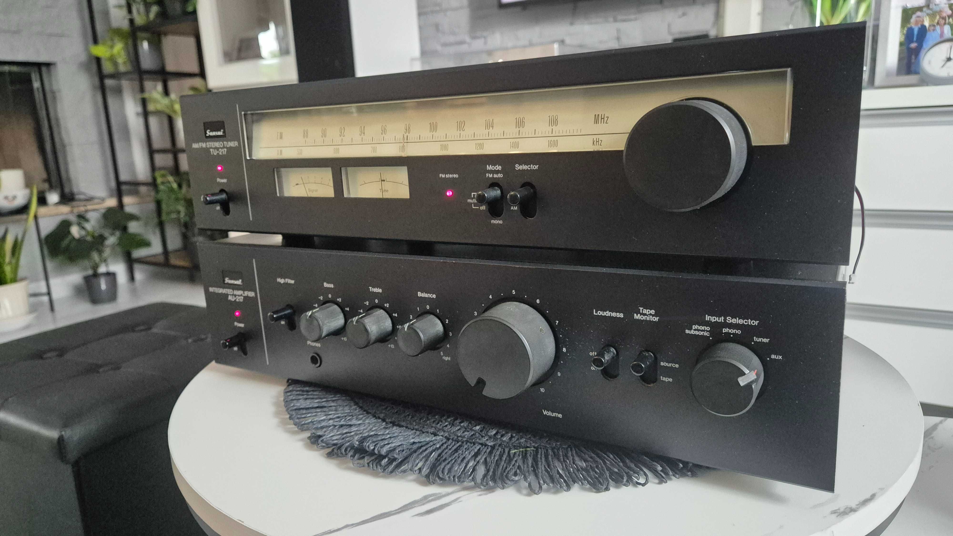 Zestaw SANSUI wzmacniacz AU 217 tuner TU-217 VINTAGE świetny stan