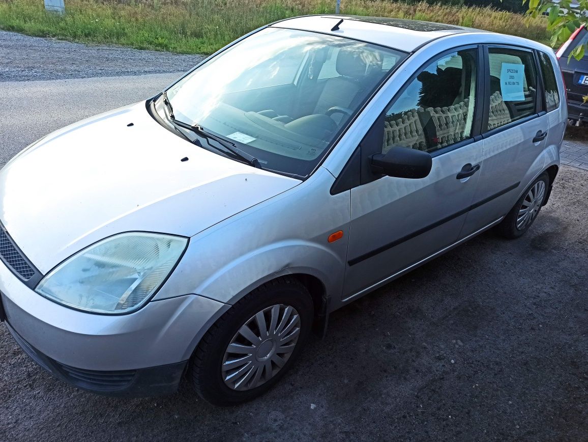 Sprzedam Ford Fiesta 2002