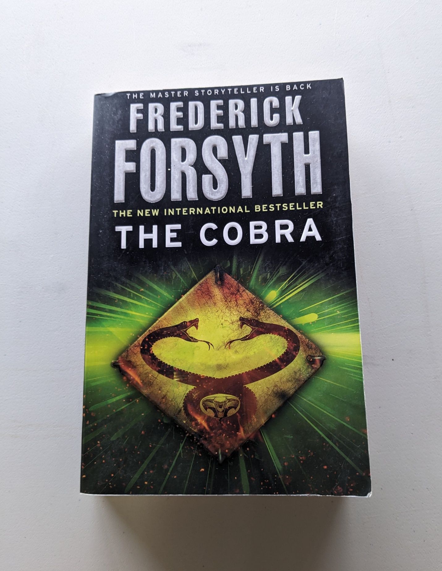 Livros em inglês e português .Frederick Forsyth .