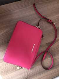 Różowa torebka Michael Kors Crossbodies