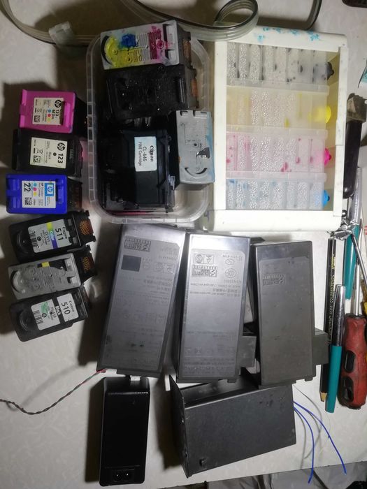 Запчастини для принтера картриджі снпч блок живлення