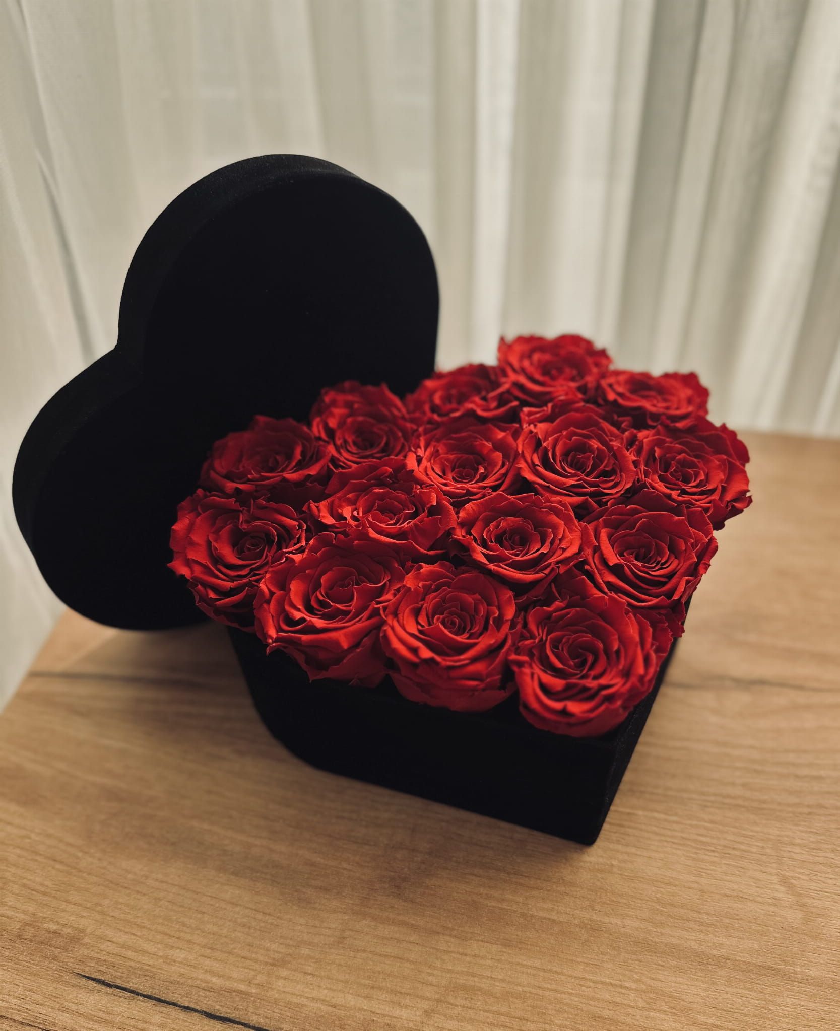 FlowerBox z róż wiecznych serce