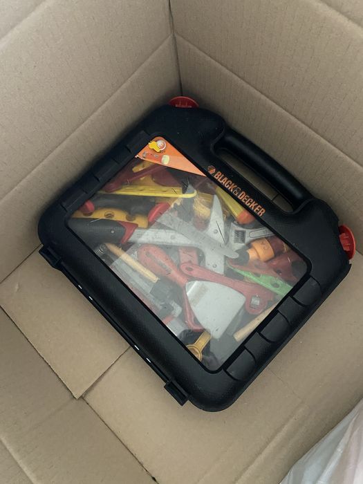 Коробка игрушек, конструктор