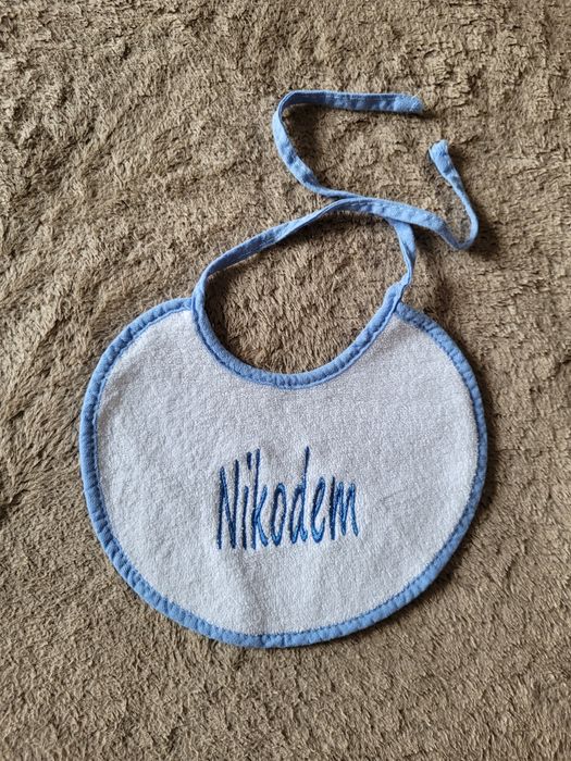 Śliniak z imieniem Nikodem, nowy, prezent