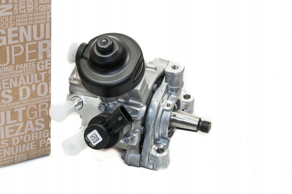 POMPA WTRYSKOWA RENAULT DACIA MERCEDES 0445010704