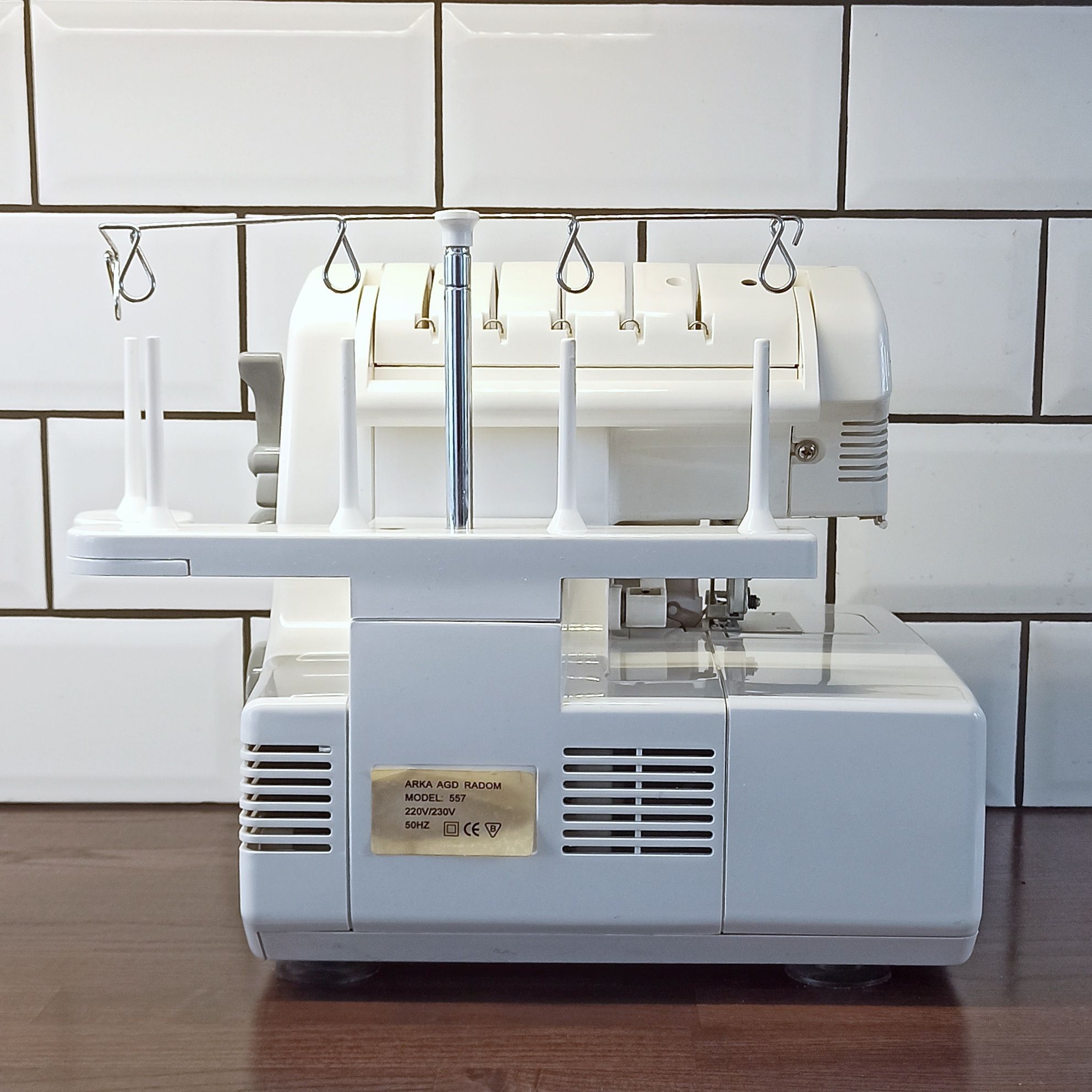 Overlock Arka Radom 557 5 nitkowy