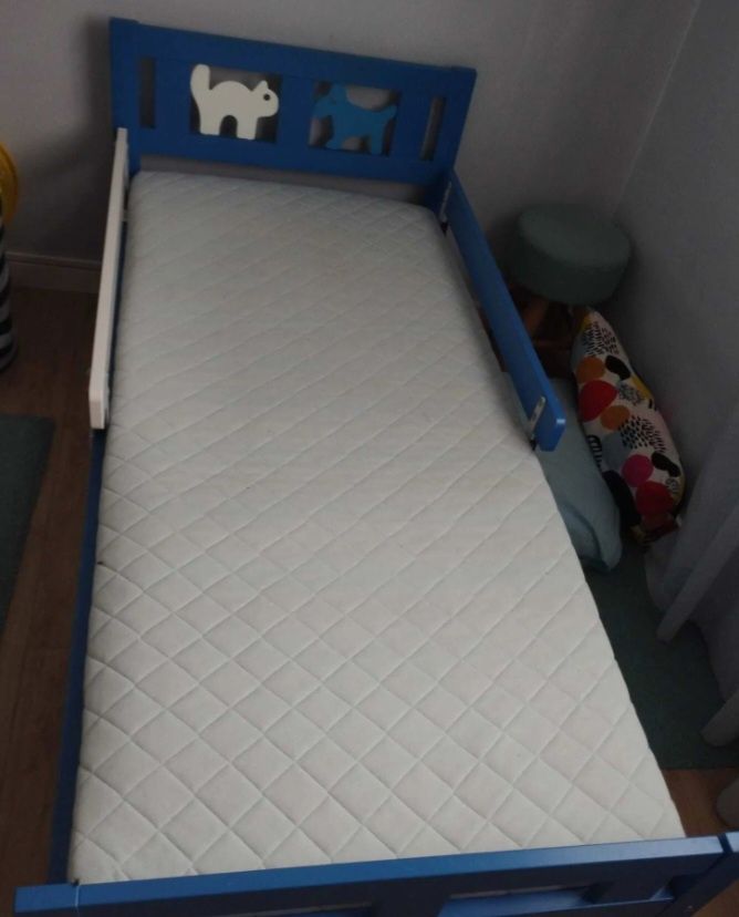 Cama ikea modelo kritter com colchao 170x70