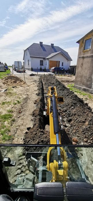 Usługi minikoparką CAT 301.8