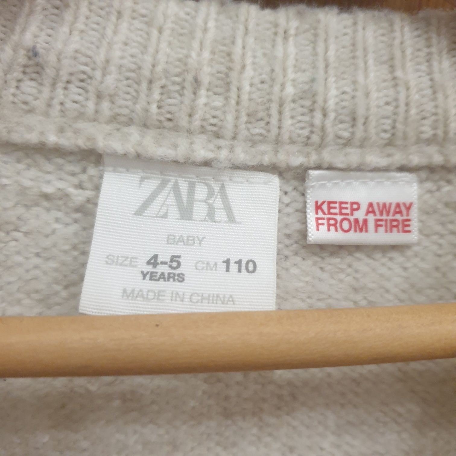 Sweter świąteczny zimowy Zara r. 122