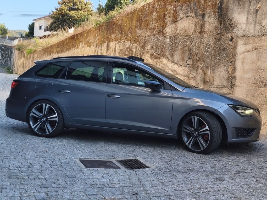 SEAT Leon Cupra 290