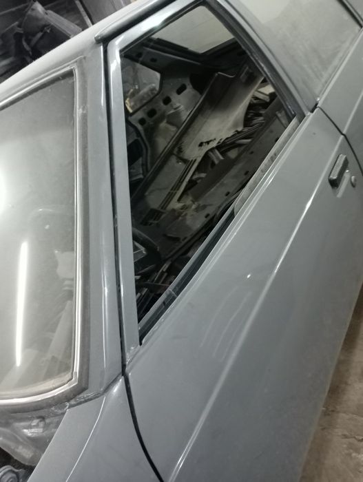 Продам Москвич 2141 под сборку.