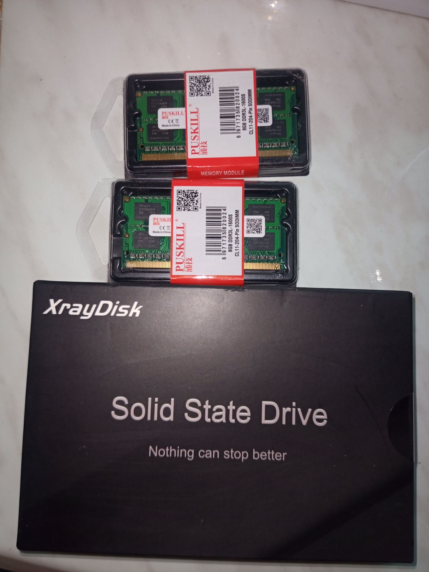 Продам ноутбук HP 17-P121NG AMD A8 4Core 16GbDDR3 SSD512Gb R5 1gb