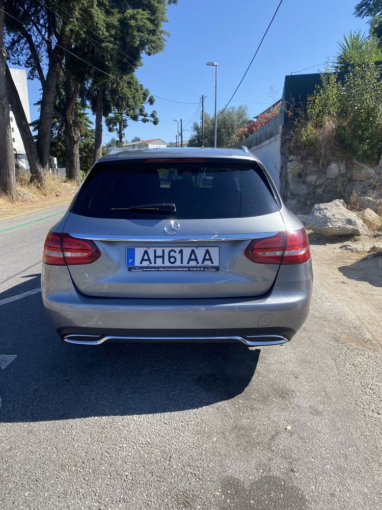 [VENDO] Mercedes C200D 2016