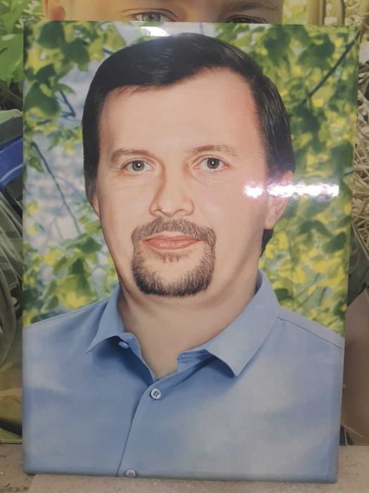 Фотоскло, фотокераміка, пам'ятники у Луцьку