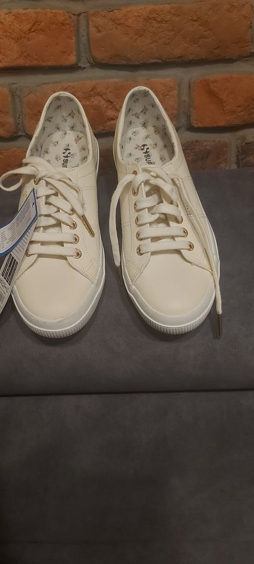 Tenisowki superga