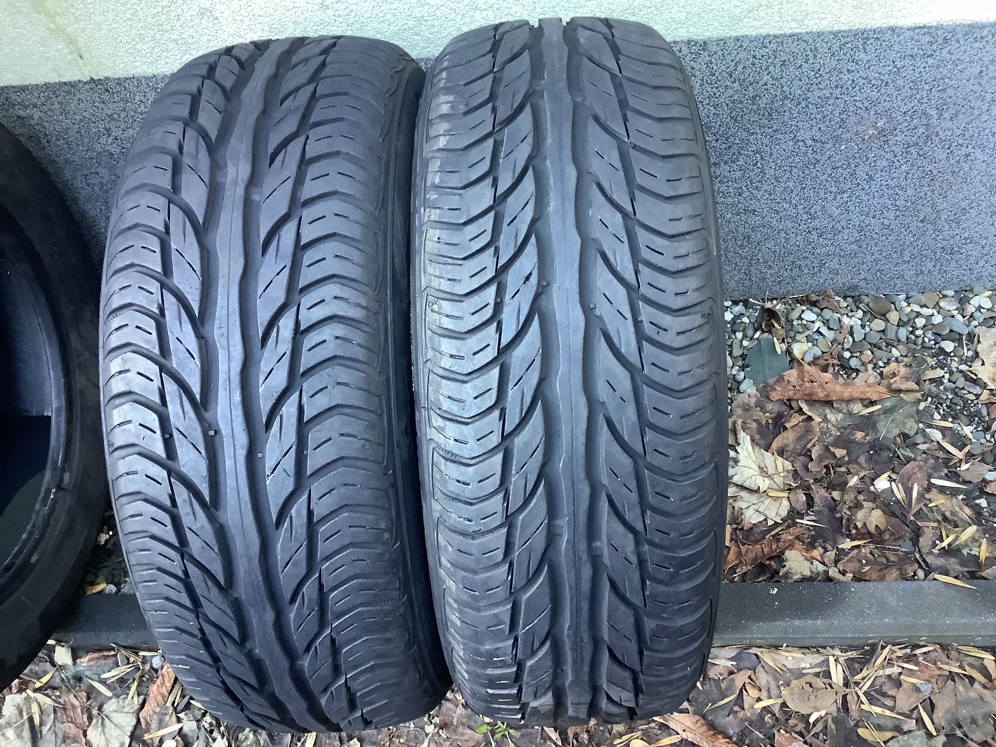 UNIROYAL 195/60r15 2szt opony lato letnie 7.5mm