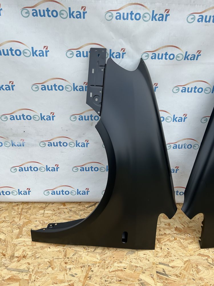 Крило ліве / праве Vw Caddy 3 2004-2010 / 2010-2015