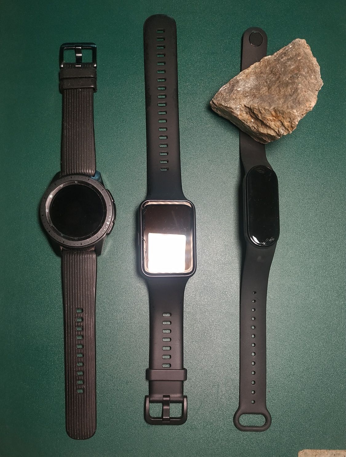 Sportowy smartwatch + 3 smartwatche