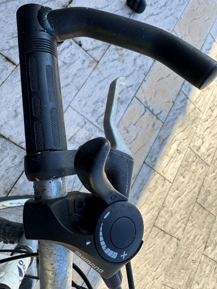 Bicicleta BTT crianca ate 15 anos ASTRO