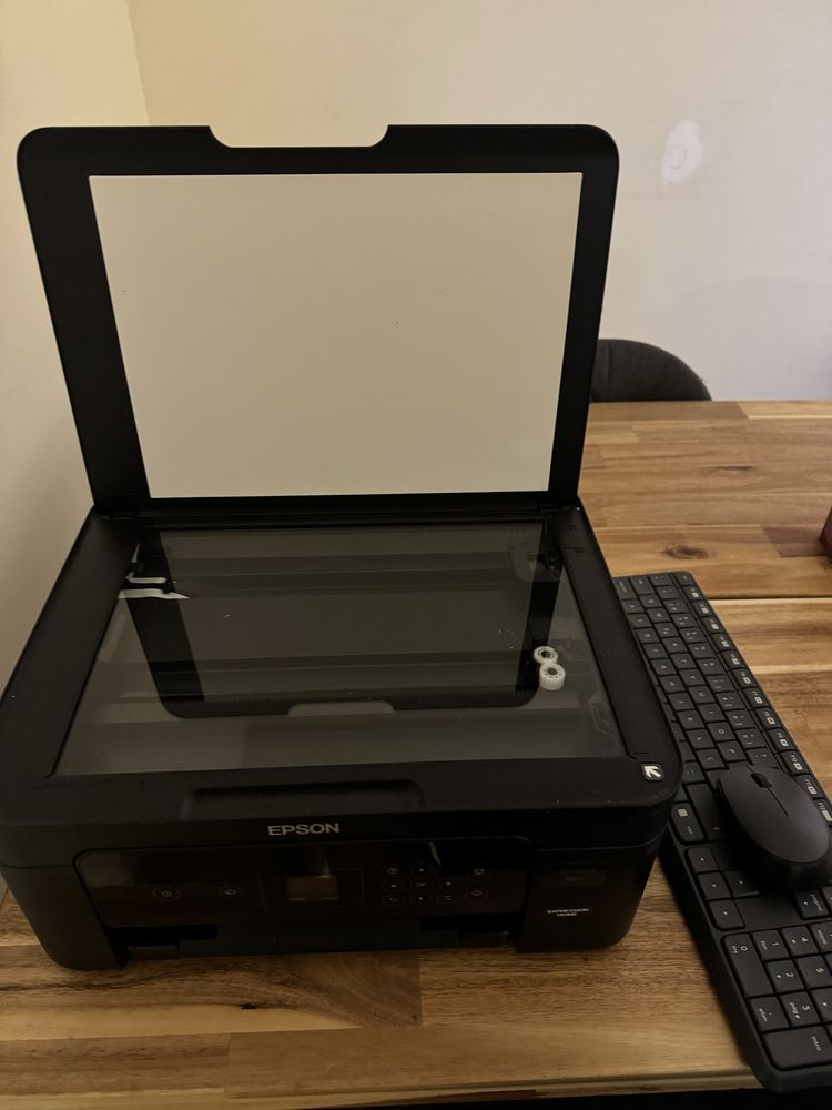 Vendo impressora Epson,  teclado sem  fio e rato!