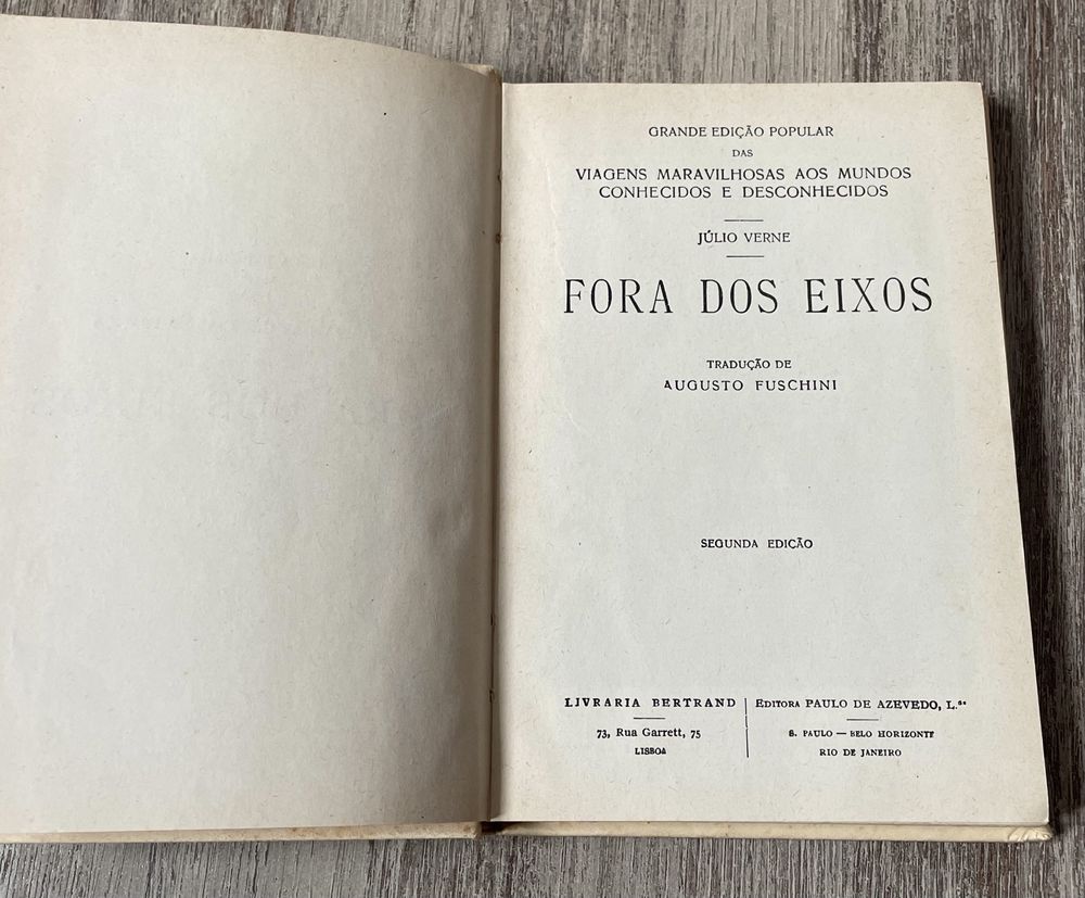 Livro antigo: "Fora dos eixos", de Júlio Verne