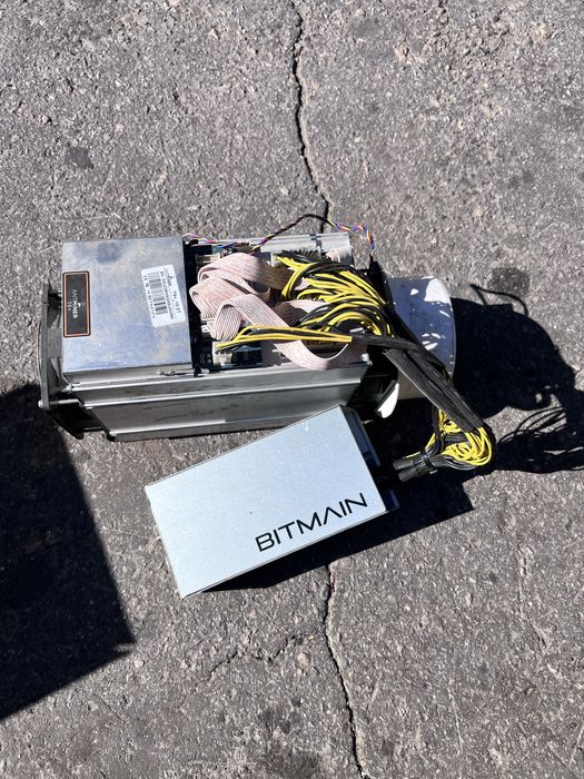 Asic майнер с блоком питания